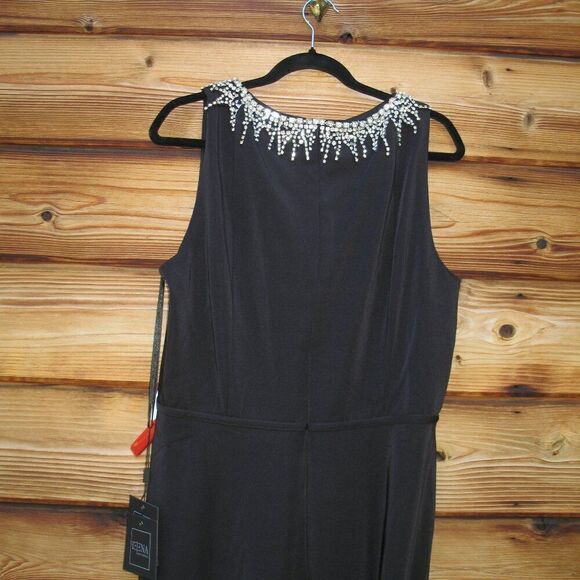 NWT Mac Duggal Sleeveless Rhinestone Collar Column Gown - Picture 12 of 15